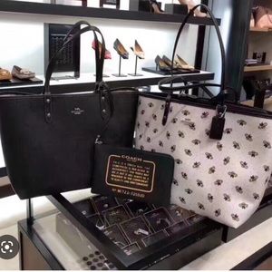 Used Honeybee COACH Reversible Tote Purse